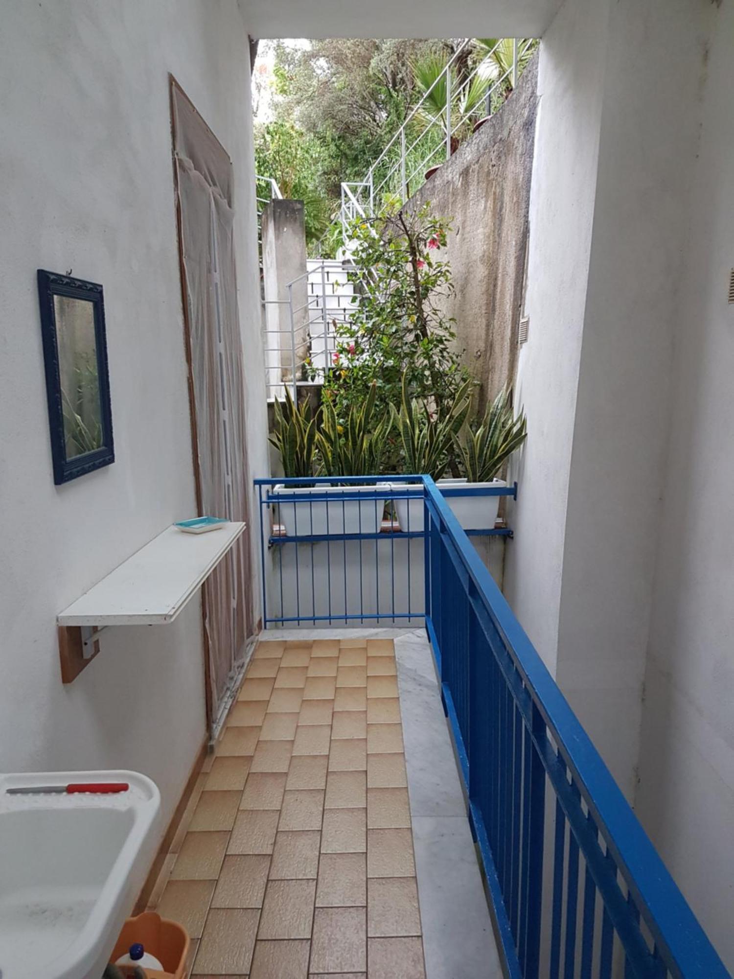 Apartamento La Casa Di Aurelio Capo dʼOrlando Habitación foto