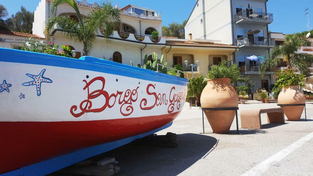 Apartamento La Casa Di Aurelio Capo dʼOrlando Exterior foto